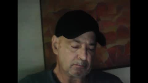 nickincali online show from December 19, 11:50 am