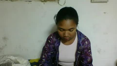Snapshot of nickiqqyuu chatting on July 13, 12:02 am nickiqqyuu online show from July 13, 12:02 am