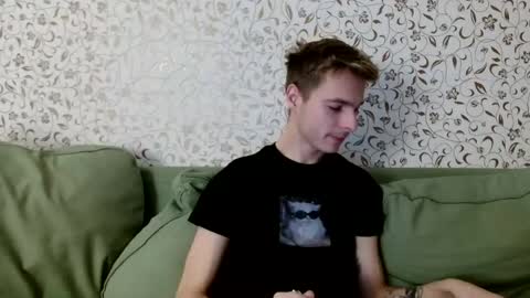 Snapshot of nicksuper8 chatting on December 4, 2:31 am Nick online show from December 4, 2:31 am