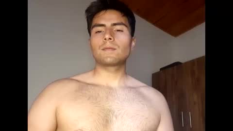 Snapshot of nicktristen_16 chatting on April 17, 7:28 pm nicktristen_16 online show from April 17, 7:28 pm