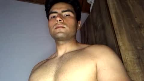 Snapshot of nicktristen_16 chatting on May 29, 4:27 pm nicktristen_16 online show from May 29, 4:27 pm