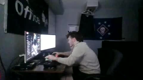 Snapshot of nicky41_ chatting on December 20, 1:25 am PLAYING COD online show from December 20, 1:25 am