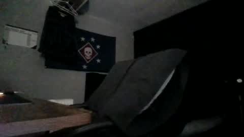 Snapshot of nicky41_ chatting on December 21, 5:14 am PLAYING COD online show from December 21, 5:14 am