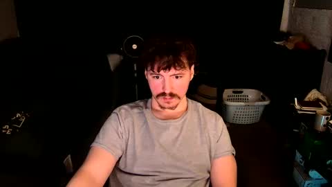 Snapshot of nicky41_ chatting on February 2, 2:06 am PLAYING COD online show from February 2, 2:06 am