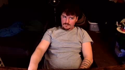 Snapshot of nicky41_ chatting on February 9, 12:39 am PLAYING COD online show from February 9, 12:39 am