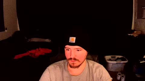Snapshot of nicky41_ chatting on March 1, 3:32 am PLAYING COD online show from March 1, 3:32 am