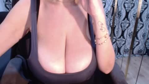 Nicky online show from November 13, 8:02 am