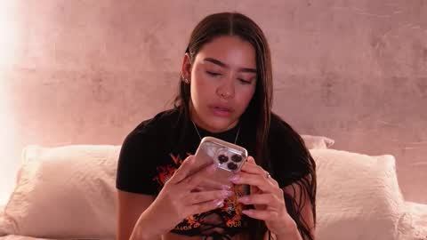 nicky and blake online show from October 5, 4:49 pm