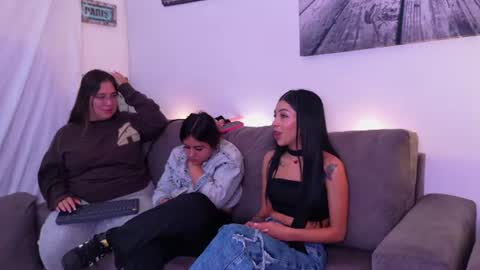 nicky_as online show from July 31, 3:17 am