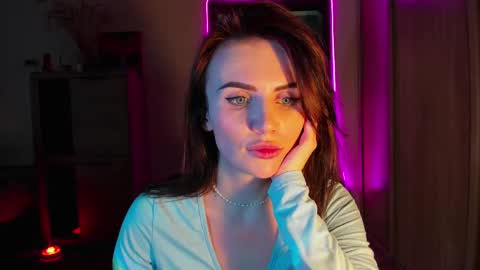 Snapshot of nicky_weekends chatting on February 12, 12:44 pm Nicky Weekends online show from February 12, 12:44 pm