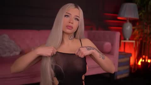 Nicky online show from November 23, 7:13 pm