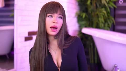 Snapshot of nickybennz chatting on February 21, 7:26 pm Nicky online show from February 21, 7:26 pm