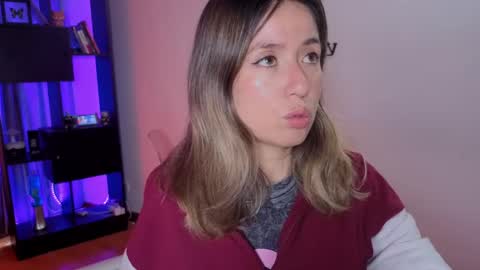 Nicky online show from April 29, 8:48 pm