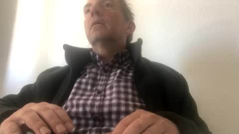 Snapshot of nico181969 chatting on May 14, 11:06 am Nico online show from May 14, 11:06 am