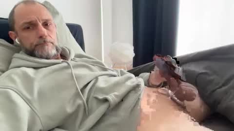 Snapshot of nicobixxxx chatting on November 10, 12:15 pm nicobixxxx online show from November 10, 12:15 pm