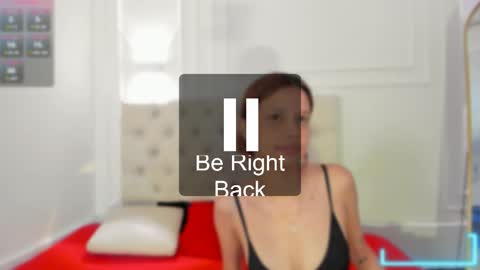 Snapshot of nicol_and_thiago_212 chatting on June 4, 9:21 pm nicol_and_thiago_212 online show from June 4, 9:21 pm