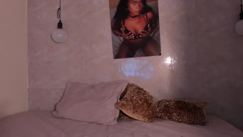 Snapshot of nicol_villa_ chatting on January 28, 12:54 pm Nicol Villa online show from January 28, 12:54 pm