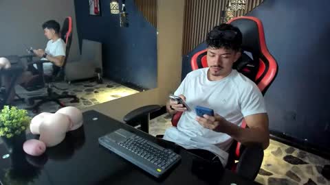 Nicolai online show from February 26, 7:24 pm