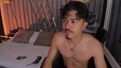 Snapshot of nicolaikarav chatting on June 25, 1:04 pm Nicolai online show from June 25, 1:04 pm