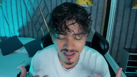 Snapshot of nicolaikarav chatting on June 27, 12:22 pm Nicolai online show from June 27, 12:22 pm