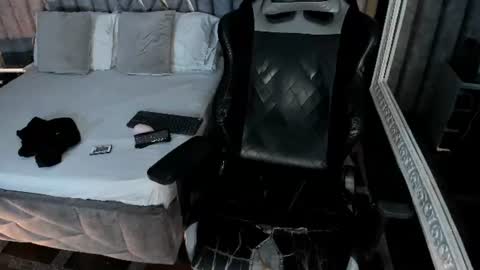 Snapshot of nicolaikarav chatting on July 6, 3:03 pm Nicolai online show from July 6, 3:03 pm