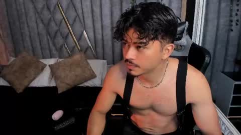 Snapshot of nicolaikarav chatting on July 12, 2:52 pm Nicolai online show from July 12, 2:52 pm