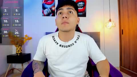 nicolas_james_sc online show from October 23, 1:54 pm