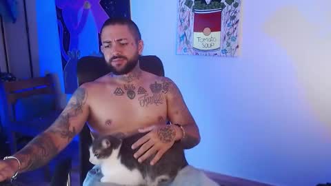 nicolas online show from March 9, 3:43 am