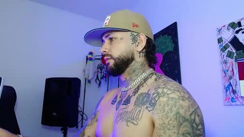 Snapshot of nicolas_torres99 chatting on May 10, 3:23 am nicolas online show from May 10, 3:23 am