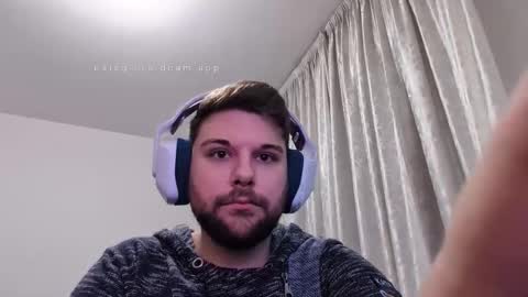 nicolasexy98 online show from December 21, 7:32 pm