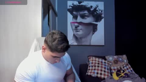 Andres online show from June 15, 4:31 pm