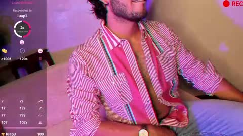 nicolasrodrii online show from December 24, 1:27 am