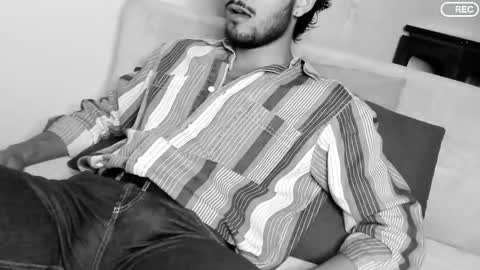 nicolasrodrii online show from March 8, 10:56 pm