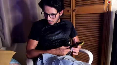 nicolasrodrii online show from September 10, 1:38 am