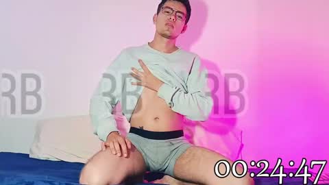 Snapshot of nicolatinboy chatting on May 10, 11:32 pm NicoLatinBoy online show from May 10, 11:32 pm