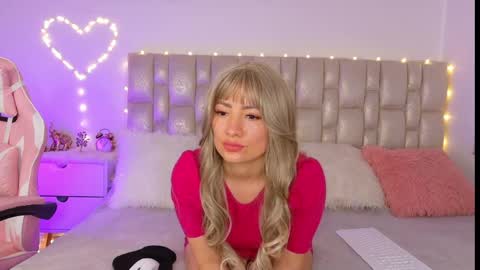 Snapshot of nicolblossom_ chatting on May 27, 3:09 pm Nicol online show from May 27, 3:09 pm