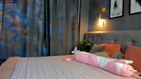 GMT7TueWedThSu 0300am-0900am. Sa 1000am-0400pm online show from November 20, 11:59 pm