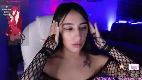 Nicole online show from January 6, 2:26 am