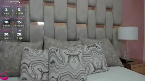 nicole_fisherr online show from November 16, 5:13 am