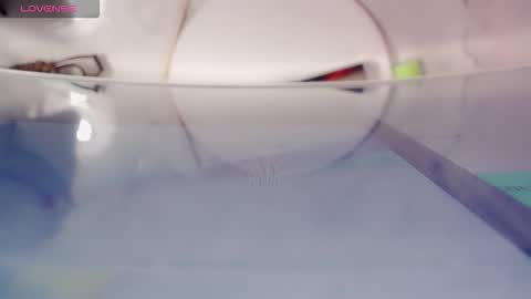 Snapshot of nicole_g0ld_ chatting on March 15, 5:41 pm Nicole online show from March 15, 5:41 pm