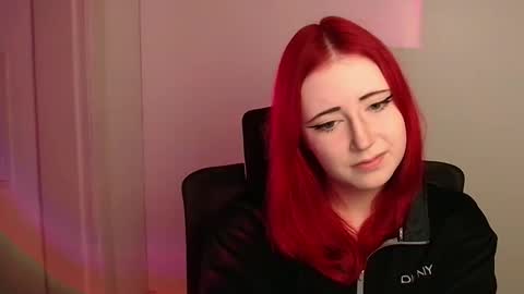 Snapshot of nicole_jasmine chatting on November 13, 8:35 am Nicole online show from November 13, 8:35 am