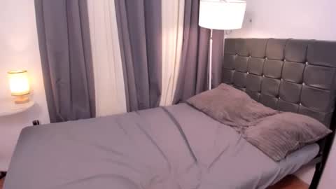 nicole_morena online show from October 19, 6:30 pm