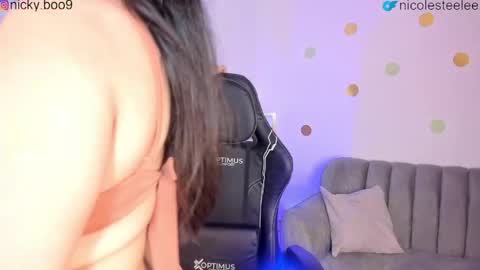 Snapshot of nicole_steelee chatting on June 3, 2:14 am Nicole online show from June 3, 2:14 am