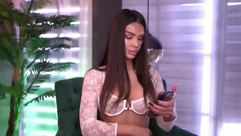 Nicole online show from September 24, 7:12 am