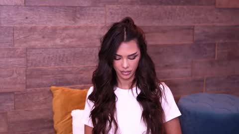 Nicole online show from October 10, 7:29 am