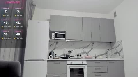 nicoledolla online show from October 13, 6:41 pm