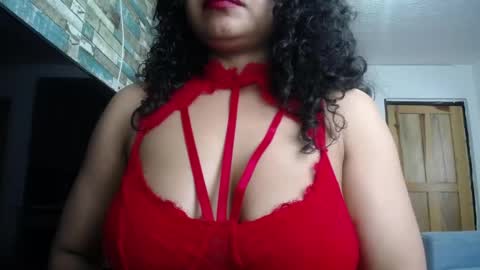 Snapshot of nicoleebon chatting on May 11, 2:45 pm Nicole online show from May 11, 2:45 pm