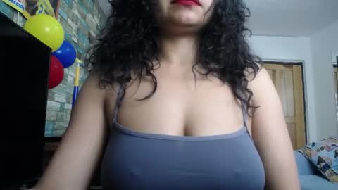 Nicole online show from June 30, 6:53 pm