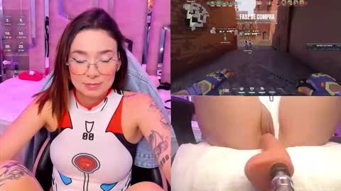 Nicole online show from September 17, 3:35 pm