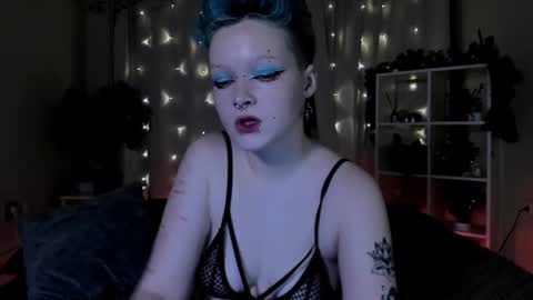 Nicole online show from December 26, 11:35 pm